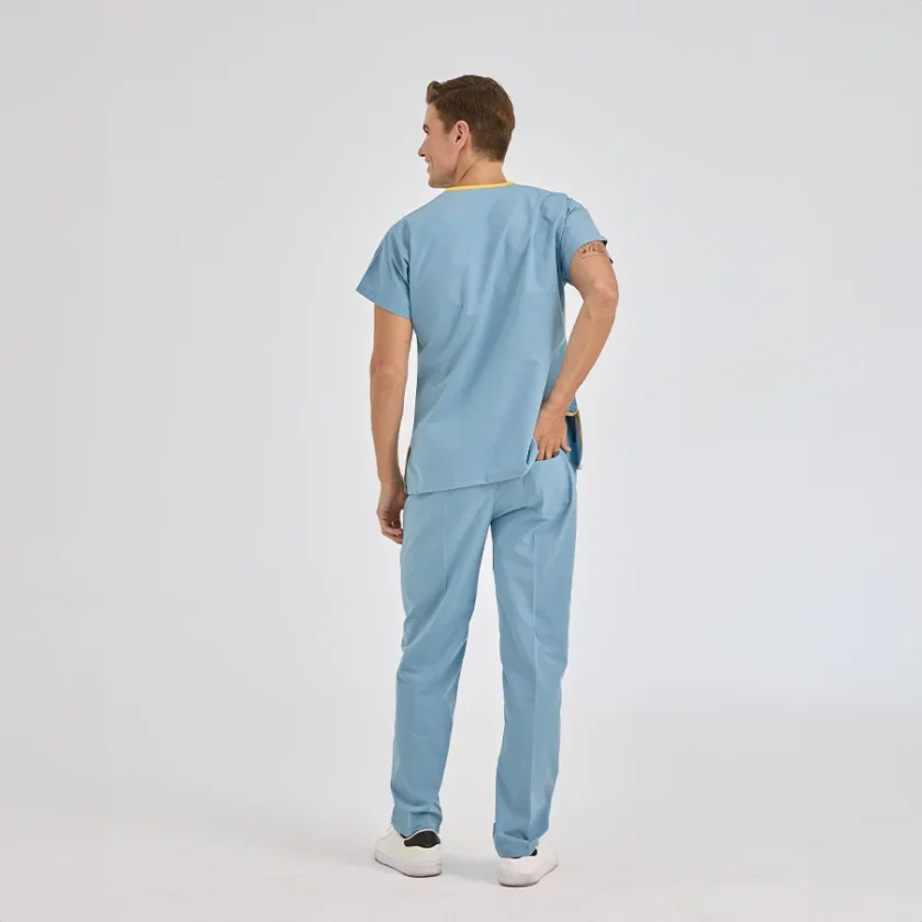 اسکراب پزشکی خاکستری دودی مدل دکتر گریز چیزگی، با پارچه نازک و مناسب محیط درمانی