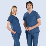 اسکراب پزشکی آبی نفتی مدل دکتر گریز چیزگی با پارچه نازک و خنک، مناسب پزشکان